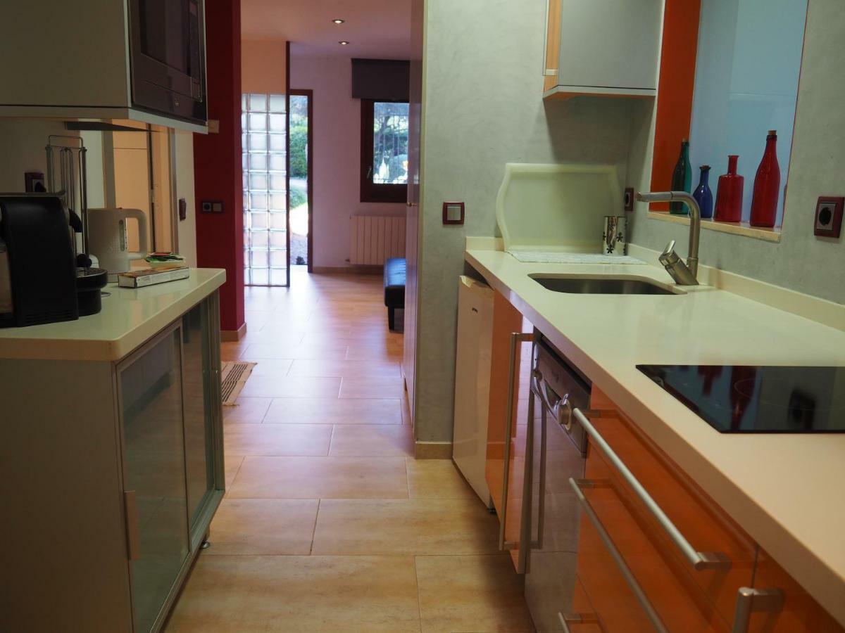 Apartamento Aislado Jardin Y Piscina Sant Andreu de Llavaneres Eksteriør billede